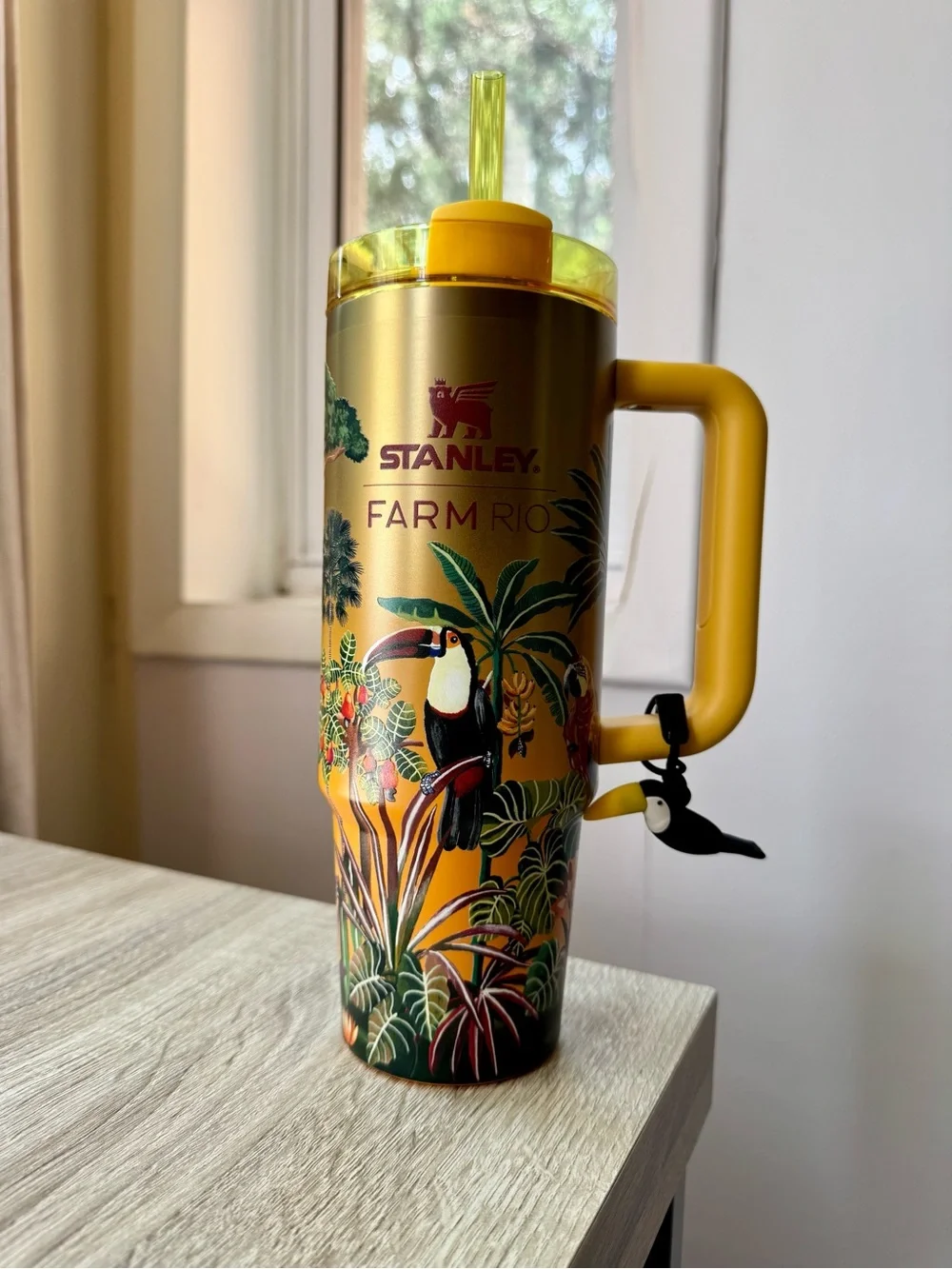 Stanley 1913 x FARM Rio Quencher® H2.0 Flowstate Tumbler 30 OZ Tropical Woods